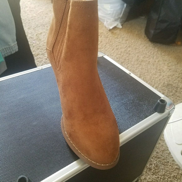 tan booties - Picture 2 of 3