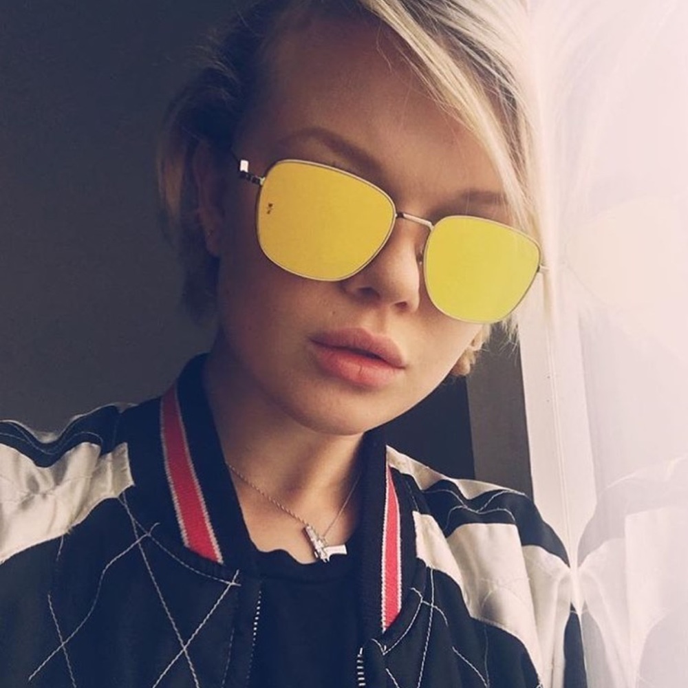 WONDERLAND HIGHLAND SUNGLASSES Gold