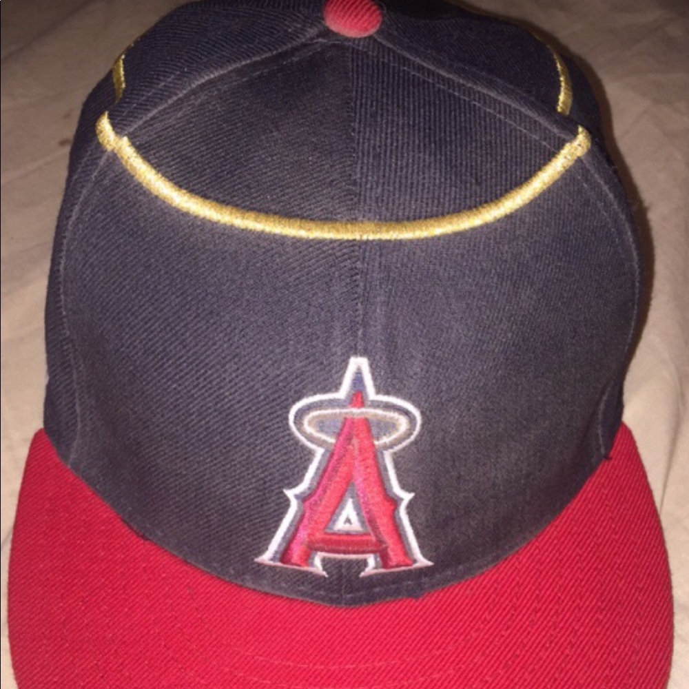 Angels hat