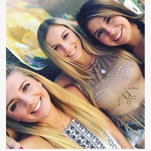 Meet your Posher, Chloe