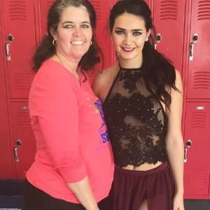 Meet your Posher, Abigail