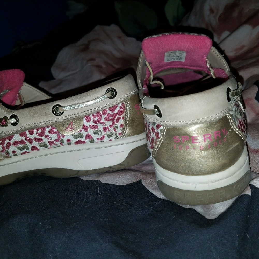 sperry - Picture 3 of 6