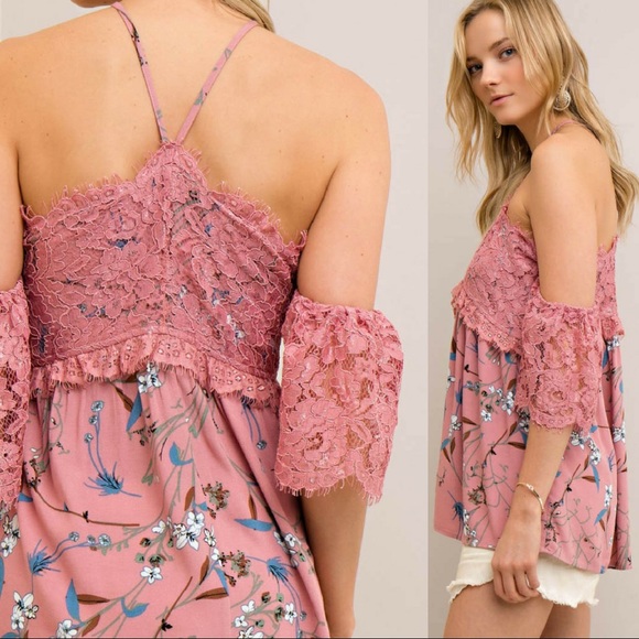 🆕Floral Open-Shoulder Contrast Lace Halter Top - Picture 4 of 4