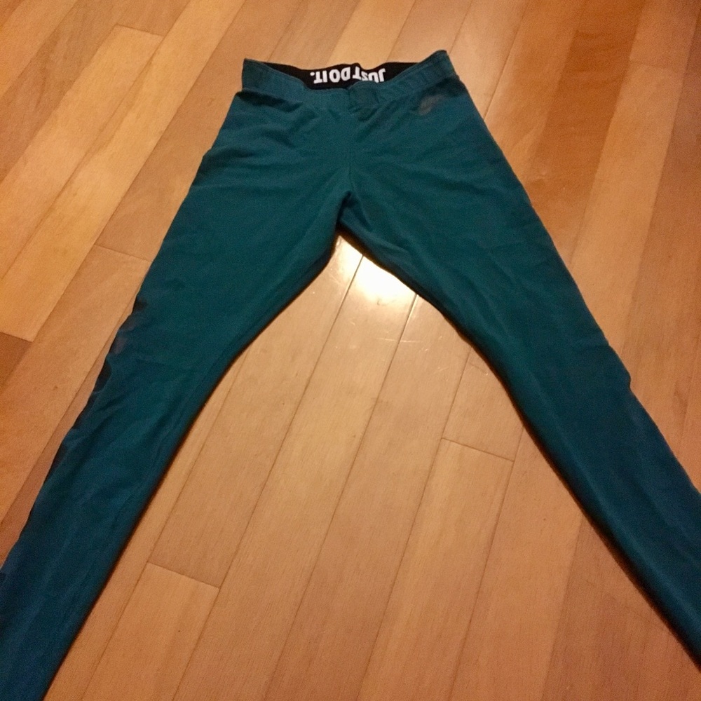 NIKE WORKOUT PANTS