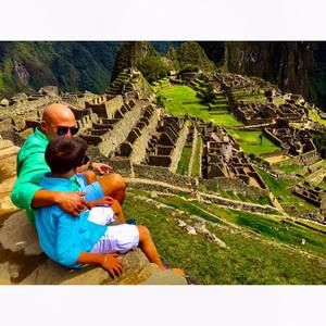 Meet your Posher, Carlos