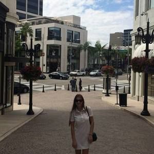 Meet your Posher, Maria