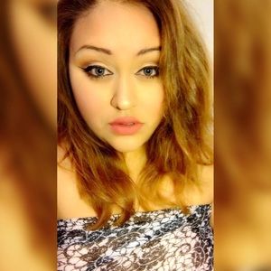 Meet your Posher, Raquel