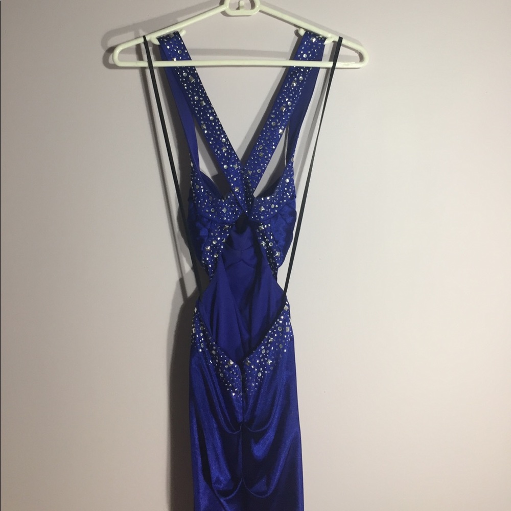 Prom Dress - Picture 2 of 3