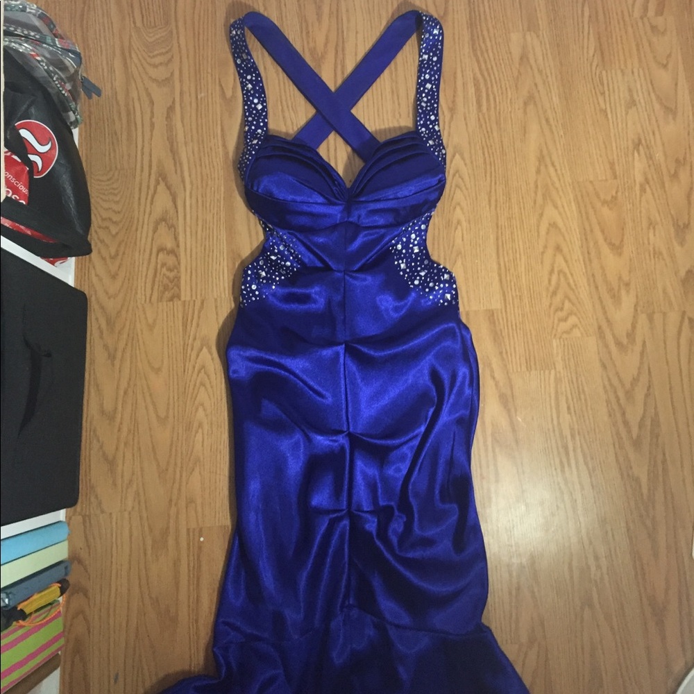 Prom Dress - Picture 3 of 3