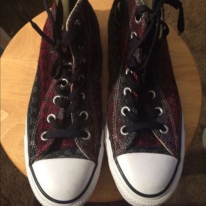 Red and black Converse All Star