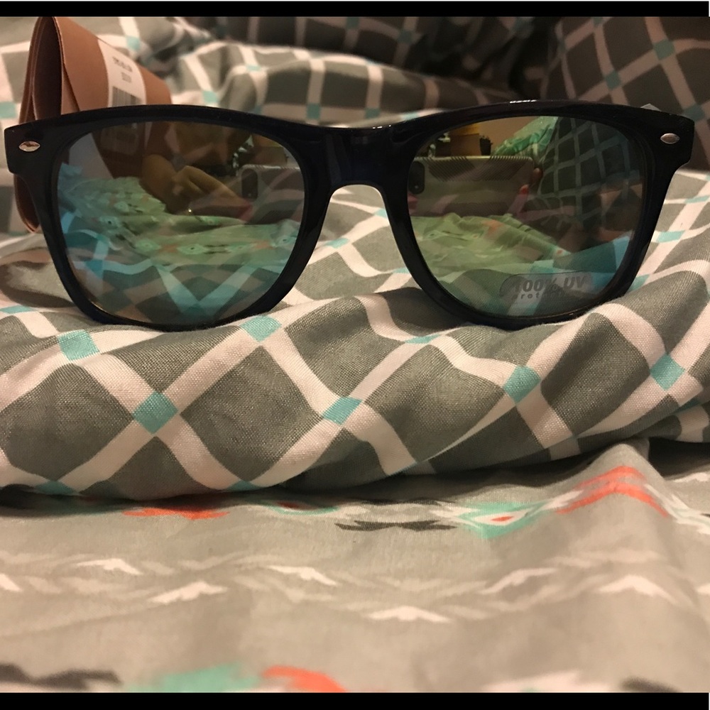 Hollister Sunglasses