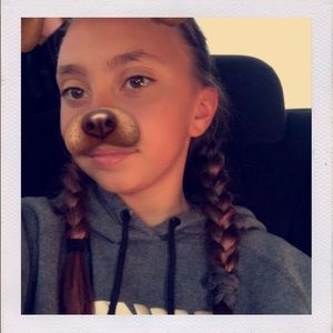 Meet your Posher, Zienna