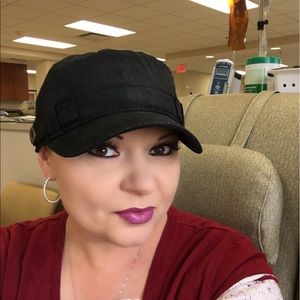 Meet your Posher, Andrea