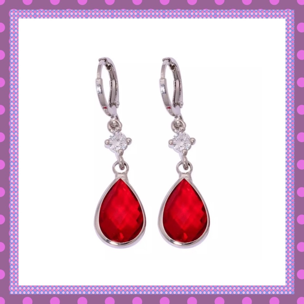 ❤️Red Garnet White Gold Huggable Earrings❤️