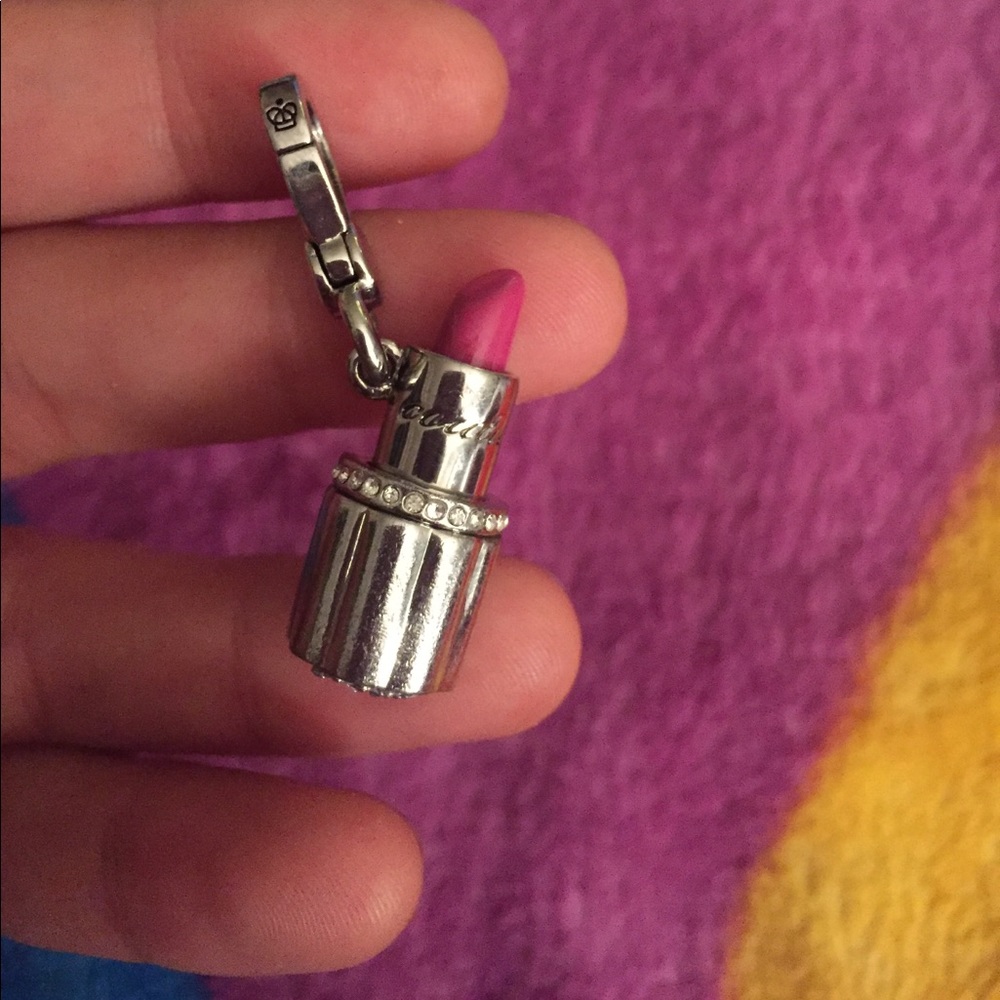 Super cute juicy charm!