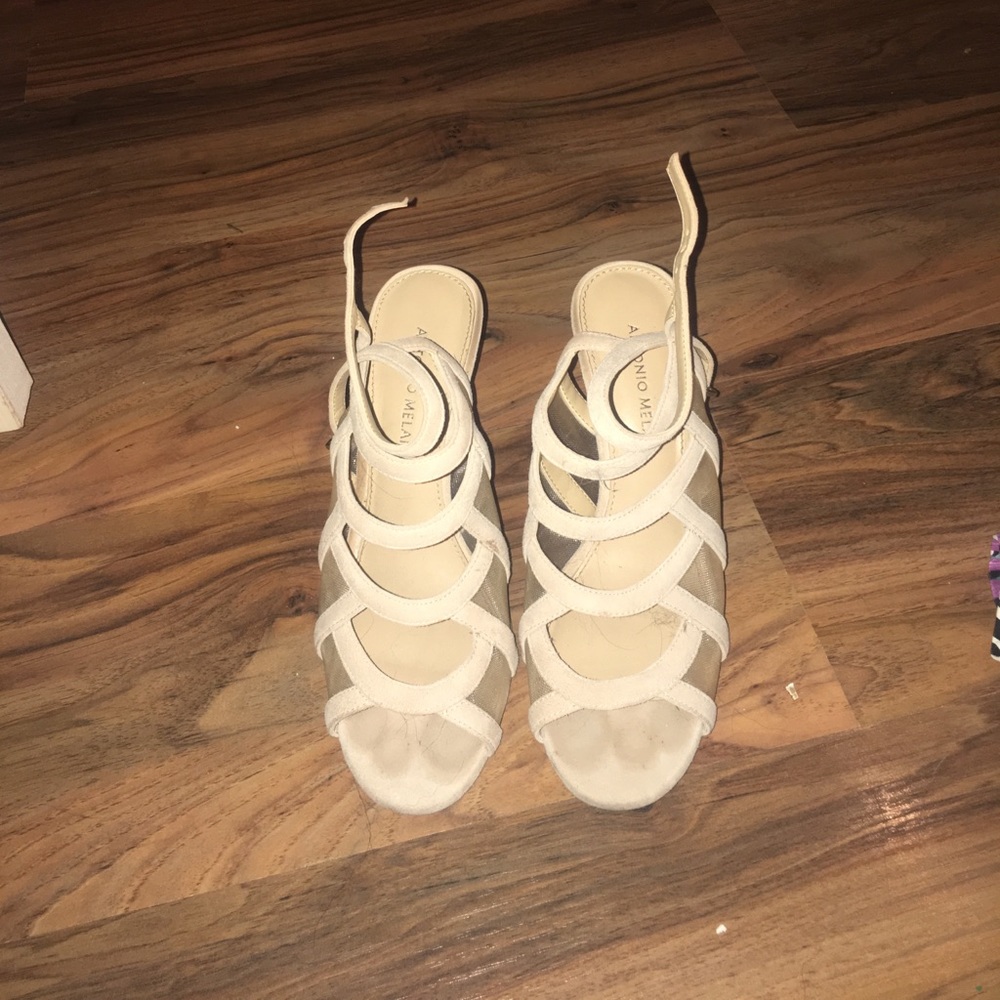 Prom shoes