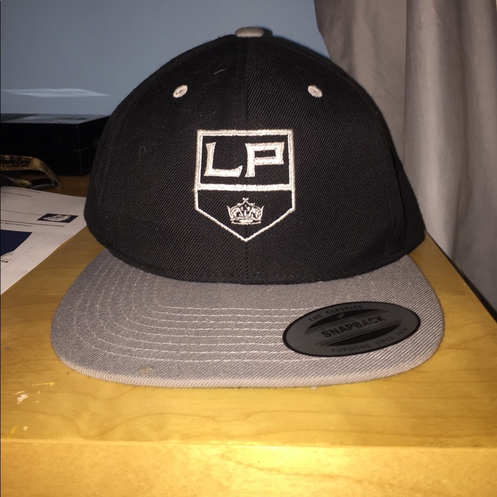 Black Lp kings hat