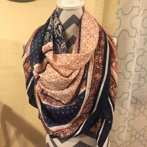 H&M scarf