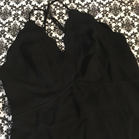 Black Lush tank top - Picture 2 of 8