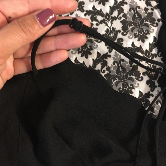 Black Lush tank top - Picture 7 of 8