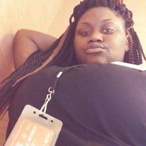 Meet your Posher, Mel