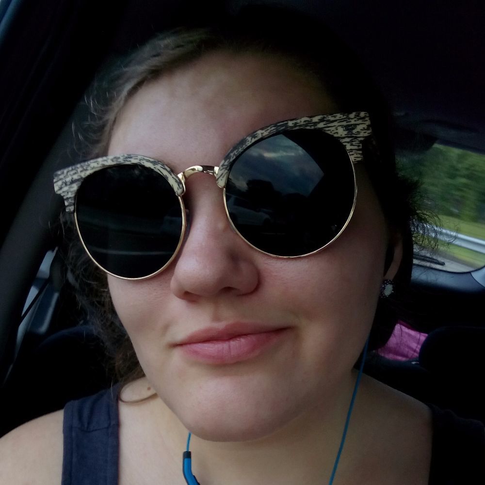 Meet your Posher, Amanda