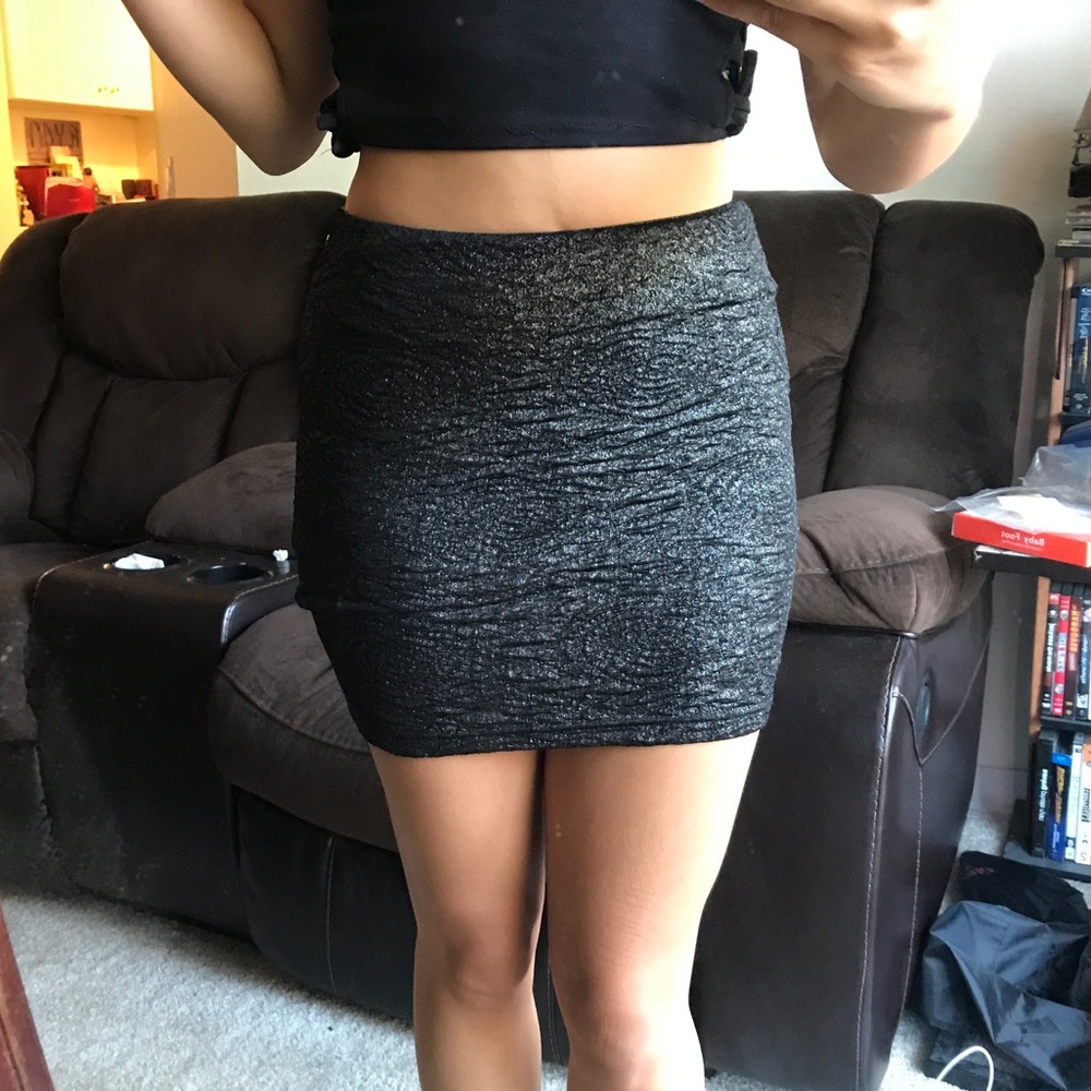 LF Milau dark grey metallic skirt