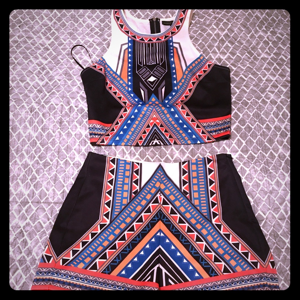 GEOMETRIC 2 piece