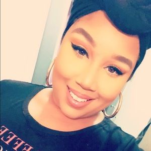 Meet your Posher, Janae