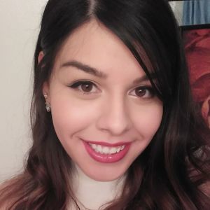 Meet your Posher, Alexandra