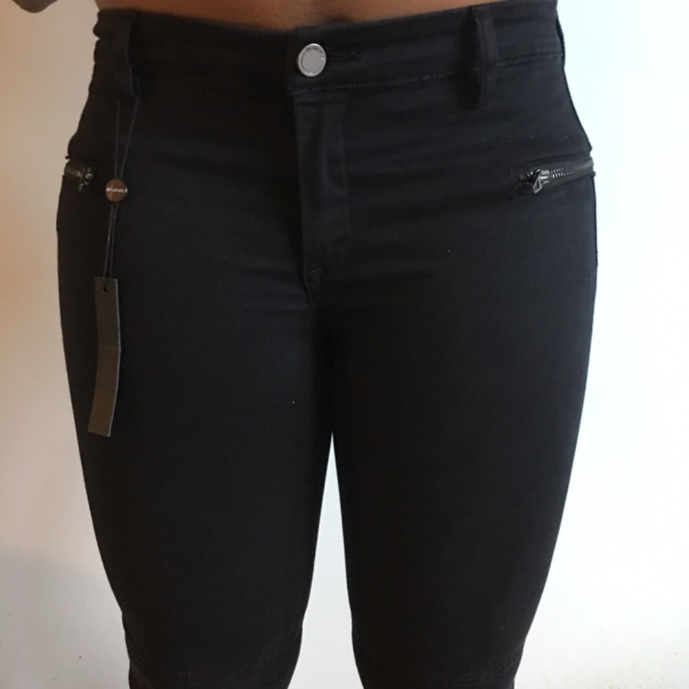 Blank Jeans