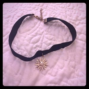 Velvet choker with sun/star