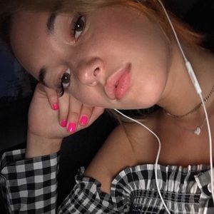 Meet your Posher, Pride