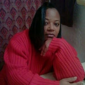 Meet your Posher, Elissa