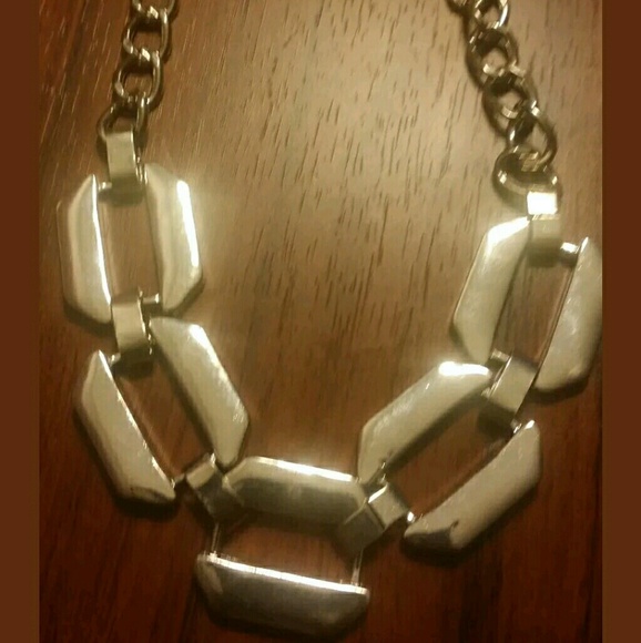 Gold Chain Link Necklace - Picture 1 of 1