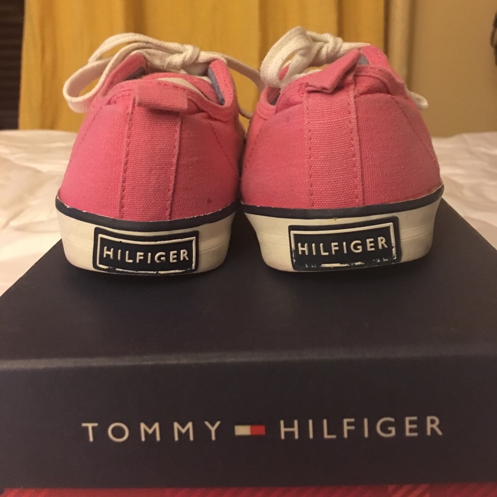 sneakers - Picture 3 of 5