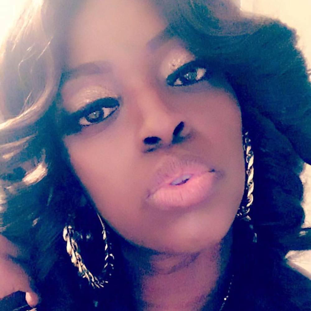 Meet your Posher, Marie