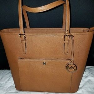 Michael kors tote bag