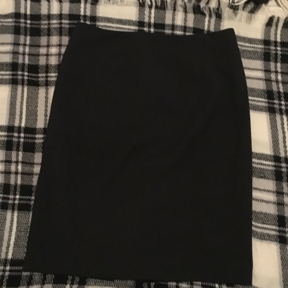 Express black skirt size 2