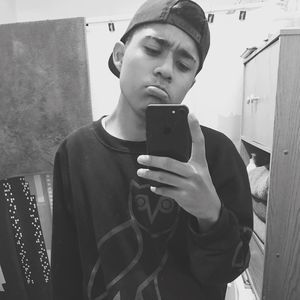 Meet your Posher, Yael