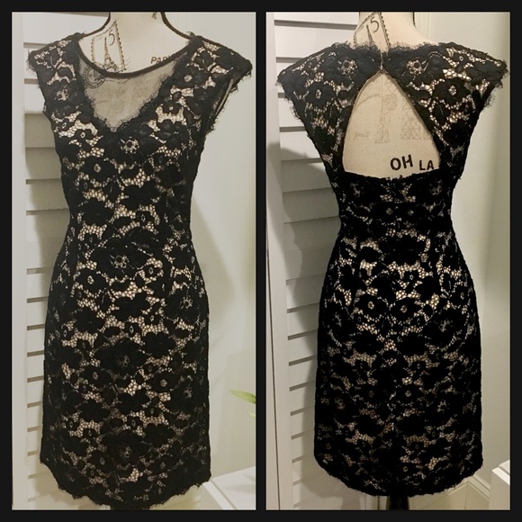 Nicole by Nicole Miller Dresses & Skirts - 🎉HP🎉NWT Sleeveless Black Lace V-Neck Mini Dress