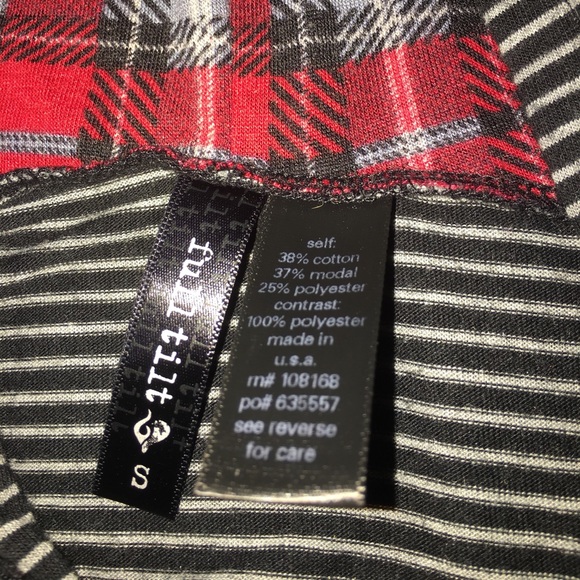 Pullover Hoodie - Picture 4 of 4