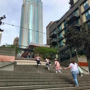 Meet your Posher, Alicia