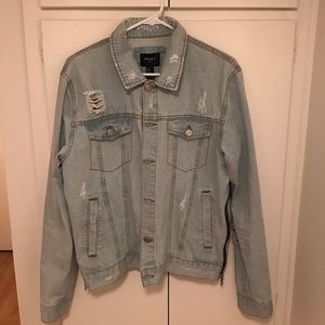 Forever 21 men's distressed jean jacket w/ zippers