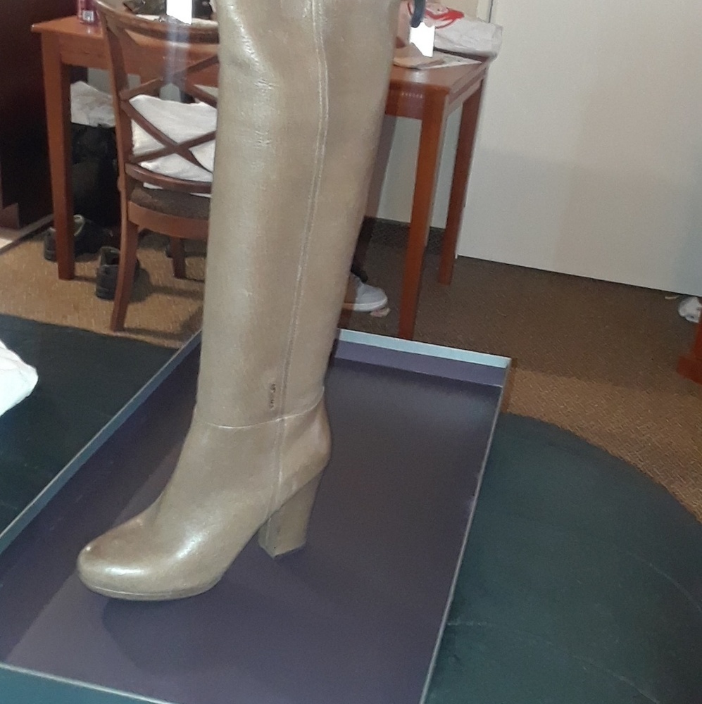 Prada boots - Picture 5 of 6