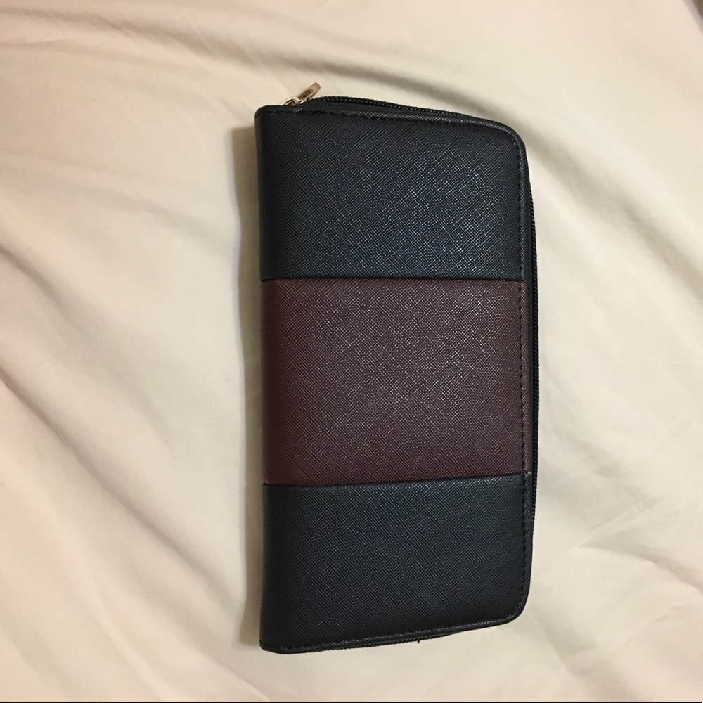 NWOT wallet