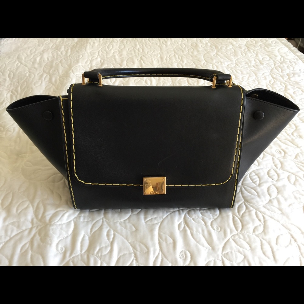 🚫SOLD❗️Celine Trapeze black leather