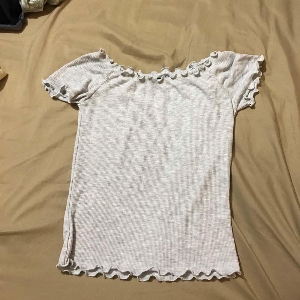 BrandyMelville Offshoulder Top