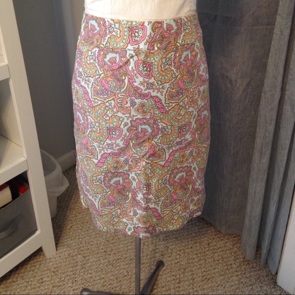 Forever 21 Dresses & Skirts - Clearance! 🎉 Forever 21 Paisley Pencil Skirt Sz L