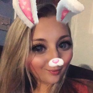 Meet your Posher, Brittnee'